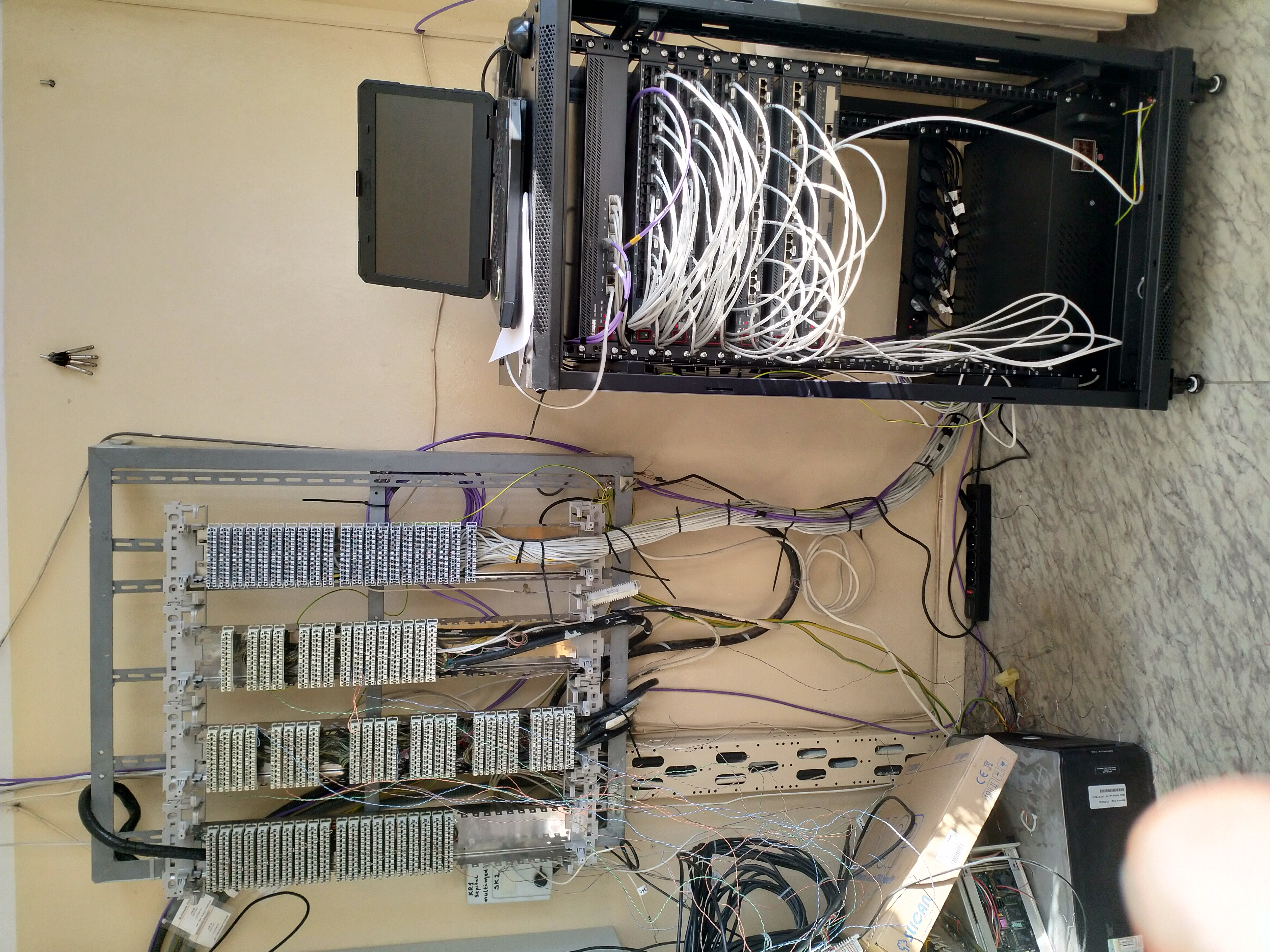 Centrala Po Nie Krosowana 01